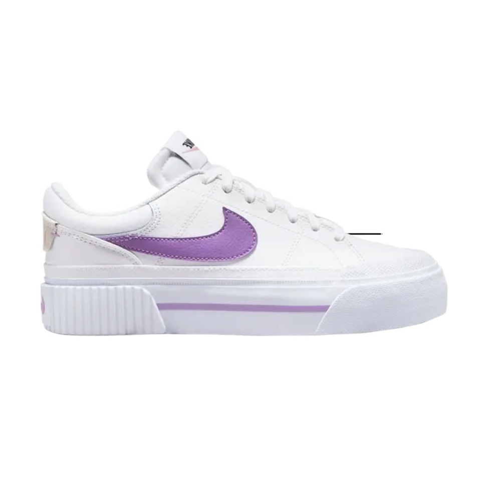 Nike Women’s court legacy sneaker white and fuchsia